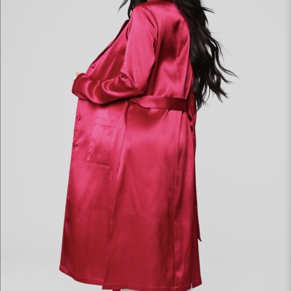 Pink Duster/Jacket - Picture 2 of 7